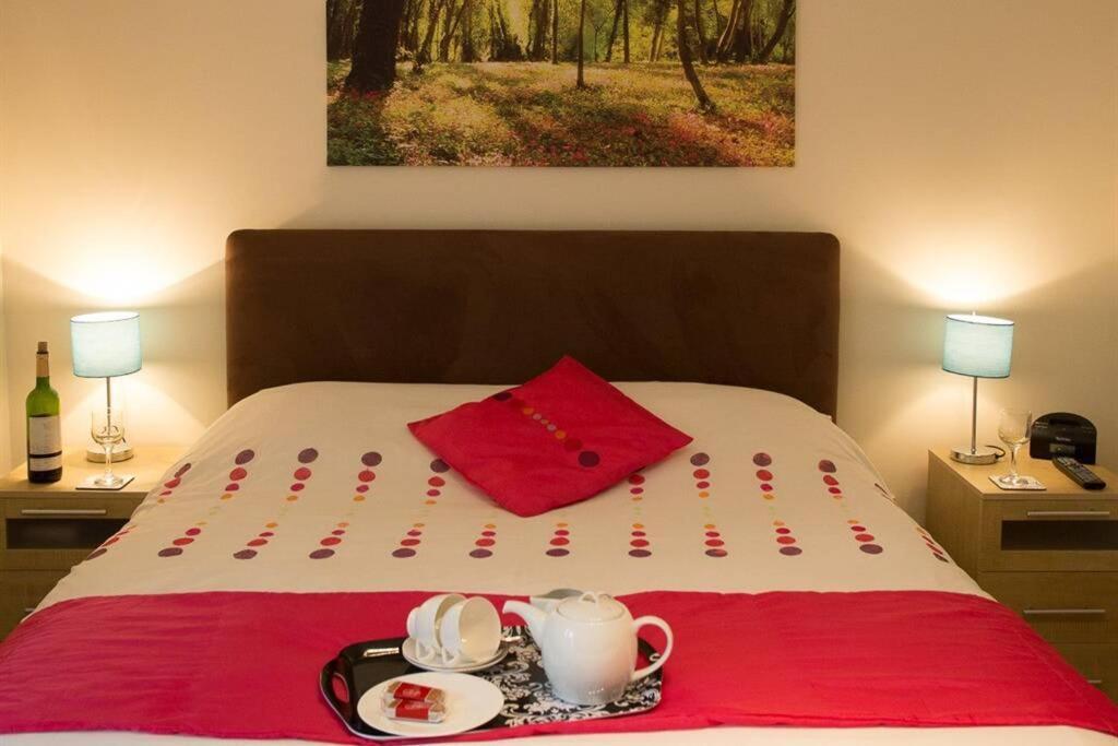 Treetops Cottages & Spa Grimsby Kültér fotó